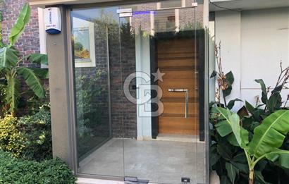 Kahramandere'de Müstakil Girişli, Geniş Bahçeli, Kapalı Otoparklı Kiralık 3+2 Villa