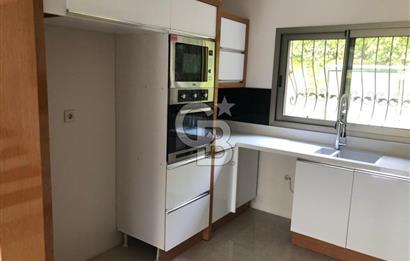 Kahramandere'de Müstakil Girişli, Geniş Bahçeli, Kapalı Otoparklı Kiralık 3+2 Villa