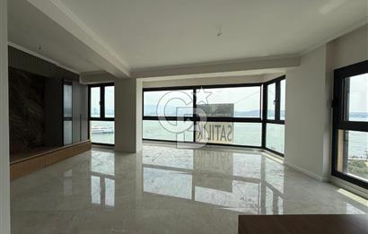 KARŞIYAKA YALISI-ÖZEL OTOPARKLI-SATILIK-5+1 DUBLEKS YALI DAİRESİ