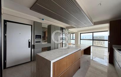 KARŞIYAKA YALISI-ÖZEL OTOPARKLI-SATILIK-5+1 DUBLEKS YALI DAİRESİ