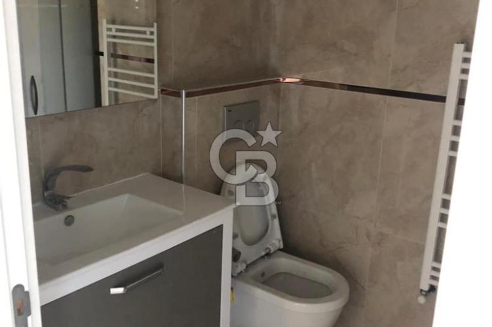 Kahramandere'de Müstakil Girişli, Geniş Bahçeli, Kapalı Otoparklı Kiralık 3+2 Villa