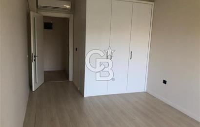 Kahramandere'de Müstakil Girişli, Geniş Bahçeli, Kapalı Otoparklı Kiralık 3+2 Villa