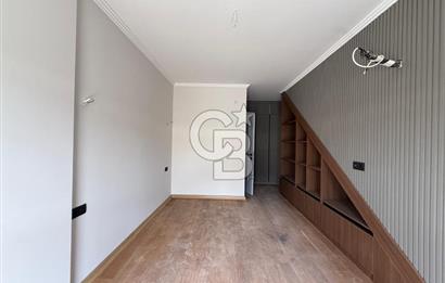 KARŞIYAKA YALISI-ÖZEL OTOPARKLI-SATILIK-5+1 DUBLEKS YALI DAİRESİ