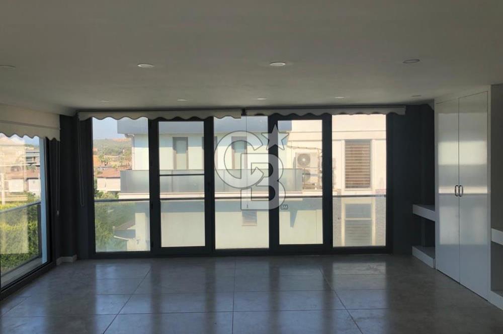 Kahramandere'de Müstakil Girişli, Geniş Bahçeli, Kapalı Otoparklı Kiralık 3+2 Villa