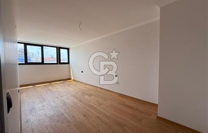 KARŞIYAKA YALISI-ÖZEL OTOPARKLI-SATILIK-5+1 DUBLEKS YALI DAİRESİ