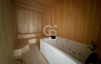 KARŞIYAKA YALISI-ÖZEL OTOPARKLI-SATILIK-5+1 DUBLEKS YALI DAİRESİ