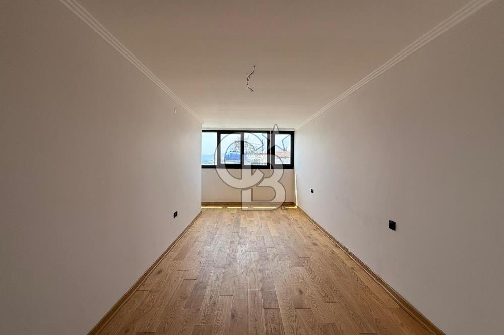 KARŞIYAKA YALISI-ÖZEL OTOPARKLI-SATILIK-5+1 DUBLEKS YALI DAİRESİ
