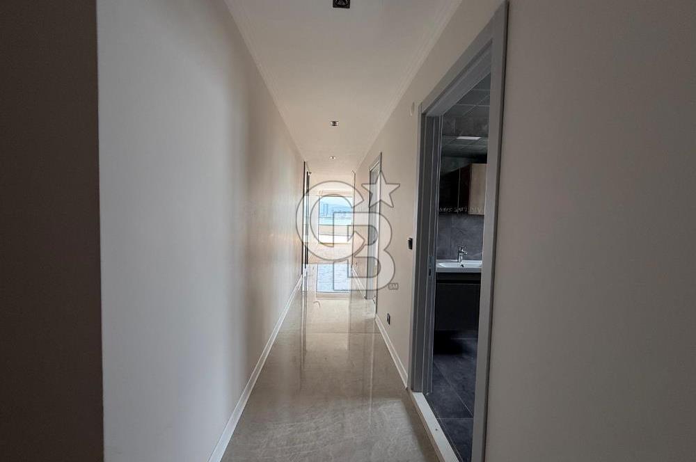 KARŞIYAKA YALISI-ÖZEL OTOPARKLI-SATILIK-5+1 DUBLEKS YALI DAİRESİ