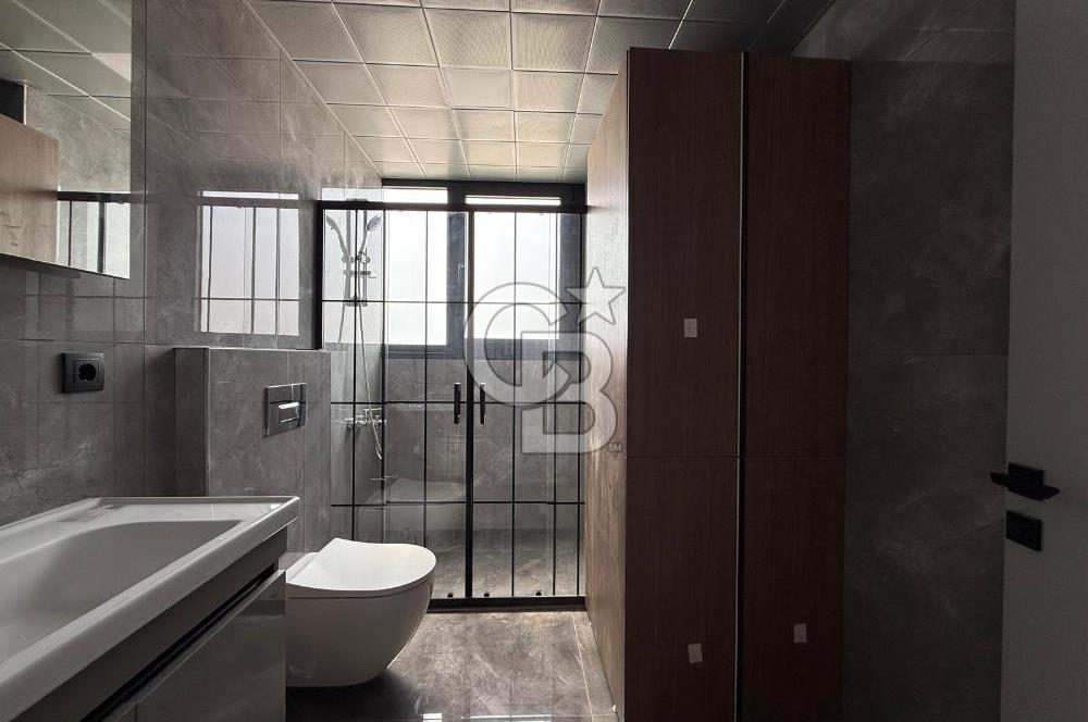 KARŞIYAKA YALISI-ÖZEL OTOPARKLI-SATILIK-5+1 DUBLEKS YALI DAİRESİ