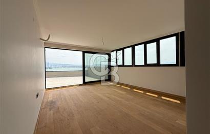 KARŞIYAKA YALISI-ÖZEL OTOPARKLI-SATILIK-5+1 DUBLEKS YALI DAİRESİ