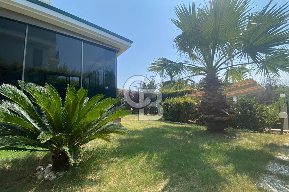 Kahramandere'de Müstakil Girişli, Geniş Bahçeli, Kapalı Otoparklı Kiralık 3+2 Villa