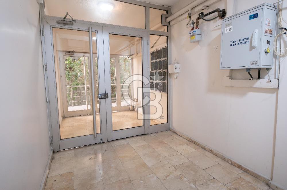 Cinnah Cadde Üzerinde Atakule'ye Komşu 2+1 Kiralık Ofis