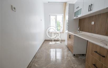 Cinnah Cadde Üzerinde Atakule'ye Komşu 2+1 Kiralık Ofis