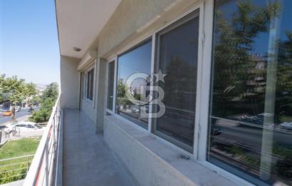 Cinnah Cadde Üzerinde Atakule'ye Komşu 2+1 Kiralık Ofis