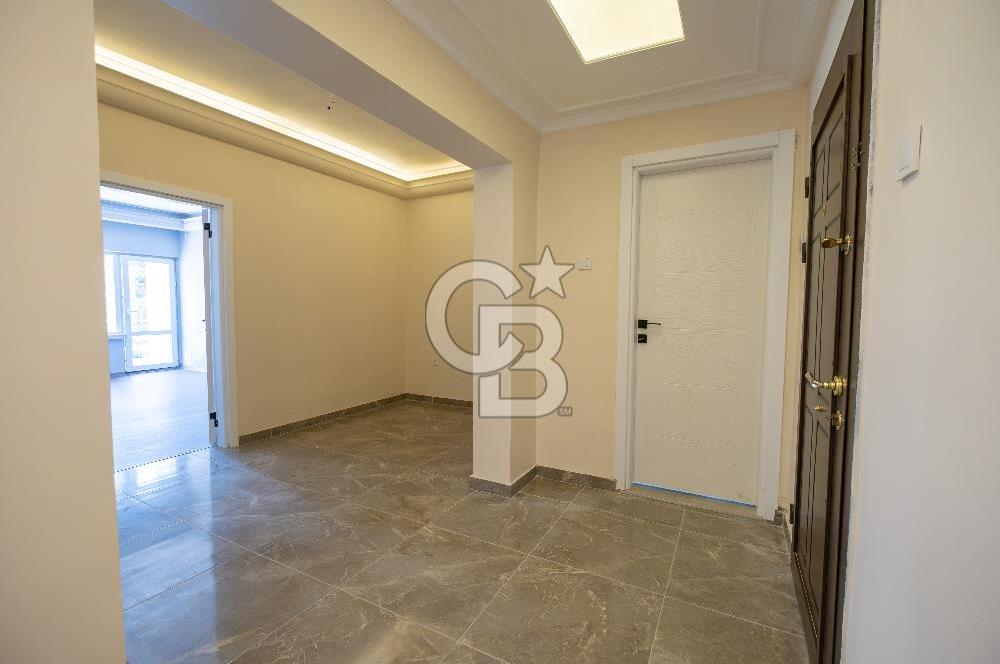 Cinnah Cadde Üzerinde Atakule'ye Komşu 2+1 Kiralık Ofis