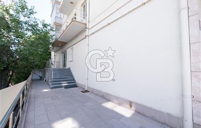 Cinnah Cadde Üzerinde Atakule'ye Komşu 2+1 Kiralık Ofis