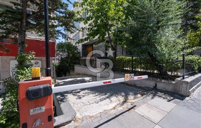 Cinnah Cadde Üzerinde Atakule'ye Komşu 2+1 Kiralık Ofis