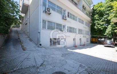 Cinnah Cadde Üzerinde Atakule'ye Komşu 2+1 Kiralık Ofis