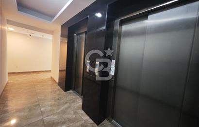 Finans Merkezine 600m 7/24 Güvenlikli Manzaralı Modern Şık