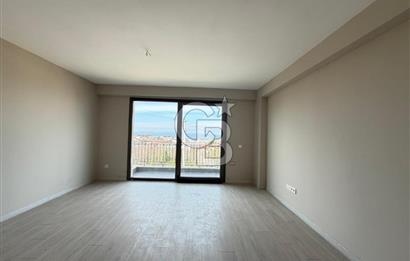 ÇANAKKALE MERKEZ ÇINARLI FULL BOĞAZ MANZARALI SATILIK 4+1 VİLLA