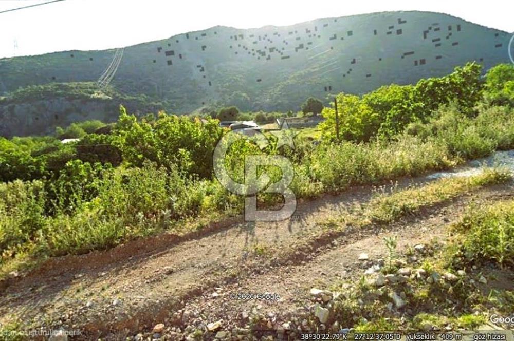 BORNOVA EĞRİDERE'DE 1.000 M2 SATILIK TARLA....