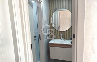 COLDWELL BANKER’DAN KARAMAN CADDDESİ YAKINI SATILIK LÜKS 3+1 DAİRE