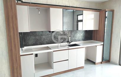 COLDWELL BANKER’DAN KARAMAN CADDDESİ YAKINI SATILIK LÜKS 3+1 DAİRE