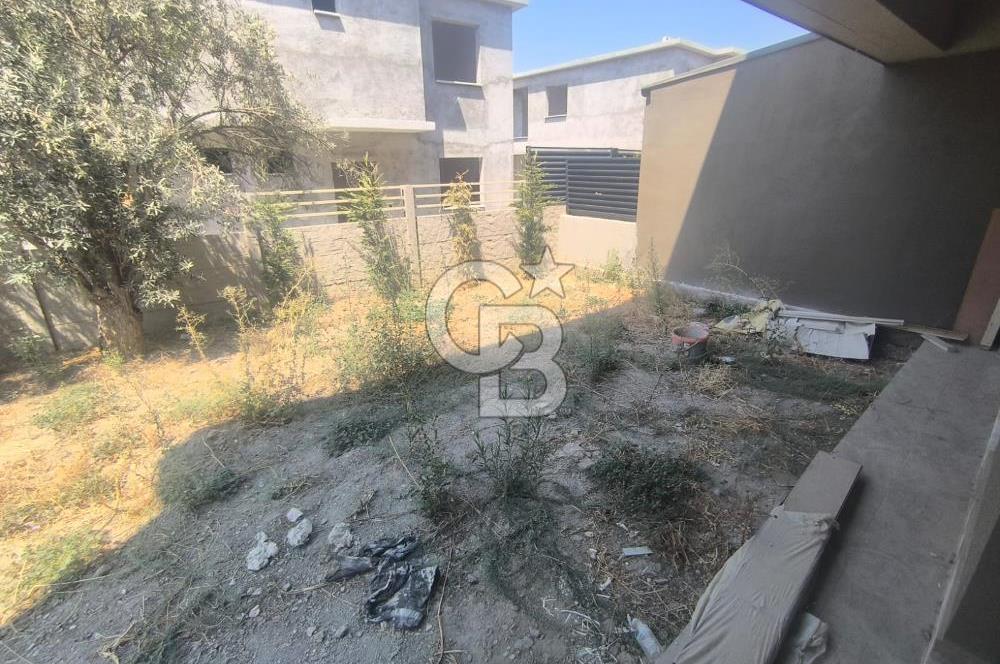 EVONADAN KARAALİDE SİTE İÇİ MÜSTAKİL VİLLA HAVUZLU 120 M2 3+1
