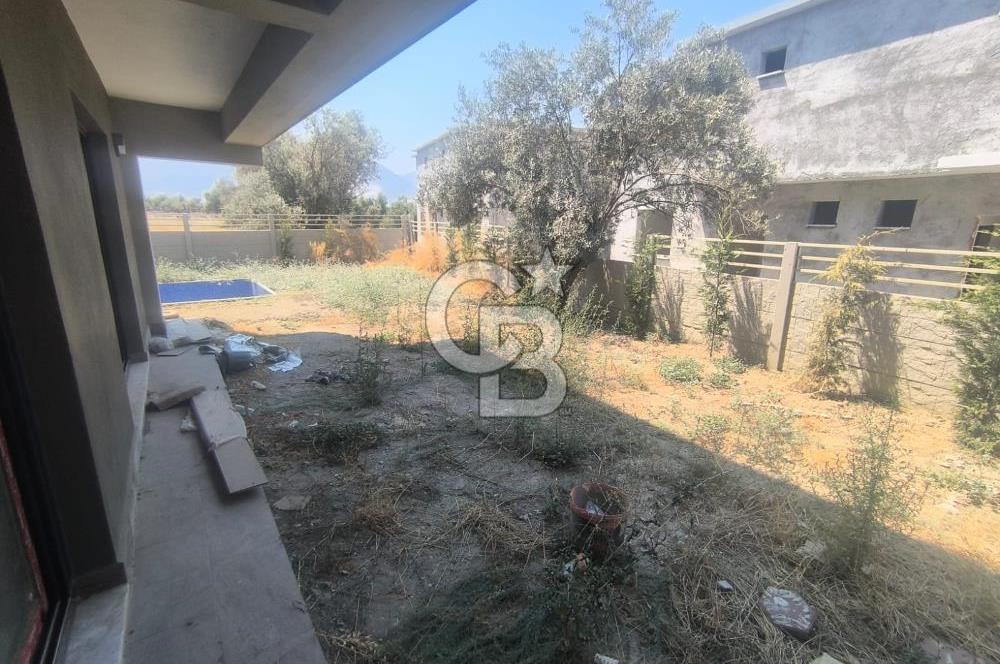 EVONADAN KARAALİDE SİTE İÇİ MÜSTAKİL VİLLA HAVUZLU 120 M2 3+1