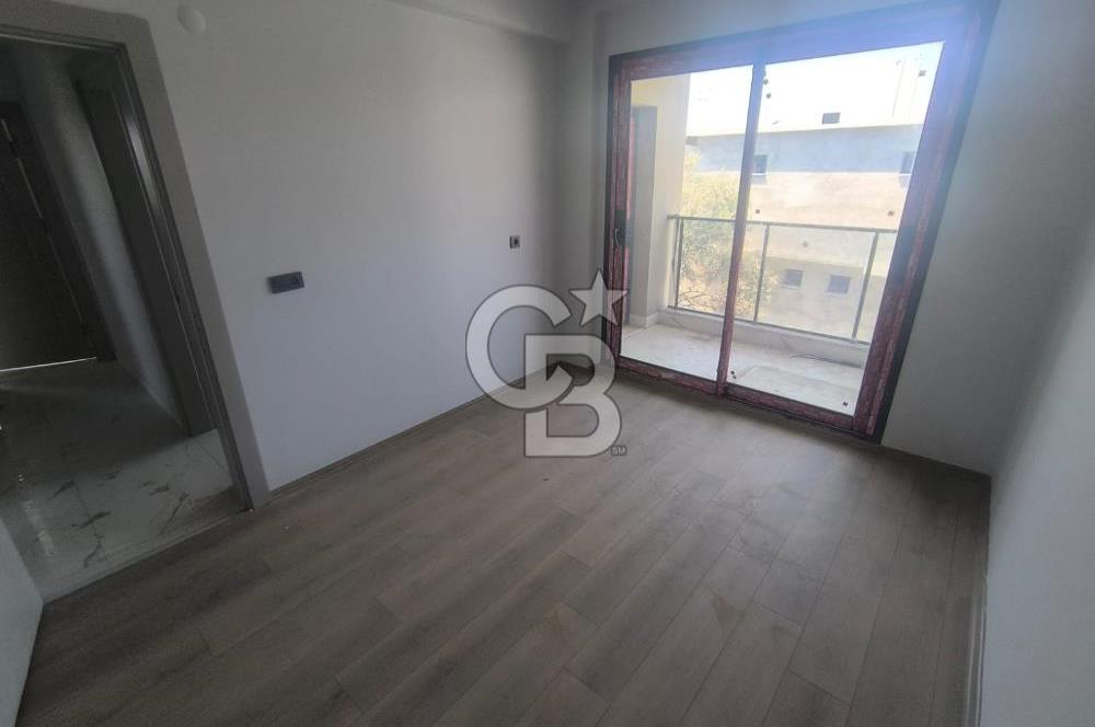 EVONADAN KARAALİDE SİTE İÇİ MÜSTAKİL VİLLA HAVUZLU 120 M2 3+1
