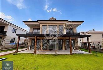 COLDWELL BANKER'den SİTE İÇERİSİNDE EŞYALI KİRALIK LÜKS VİLLA - 1 - 143753