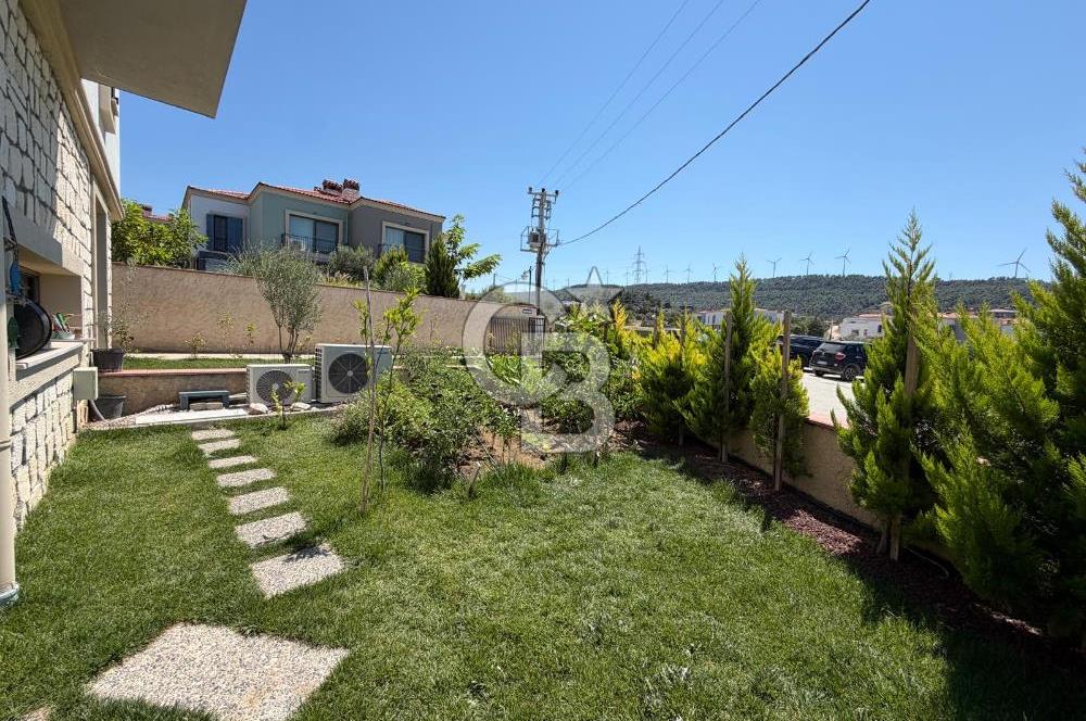 ÇANAKKALE MERKEZ ÇINARLI FULL BOĞAZ MANZARALI SATILIK 4+1 VİLLA
