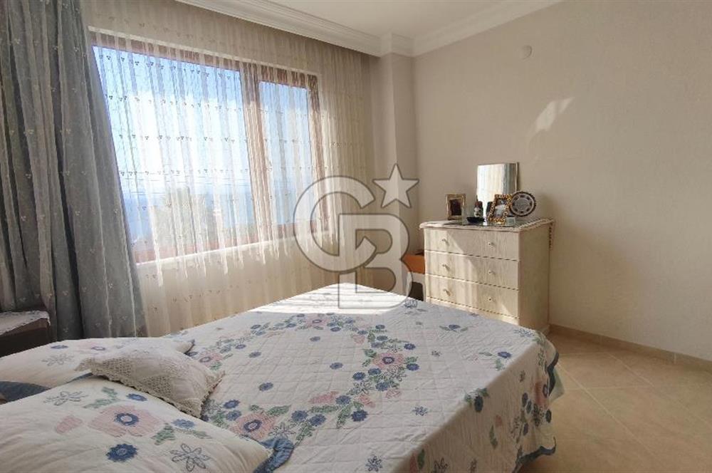 Gömeç Karaağaç'ta Köşe Konumda Deniz Manzaralı 4+1 Villa