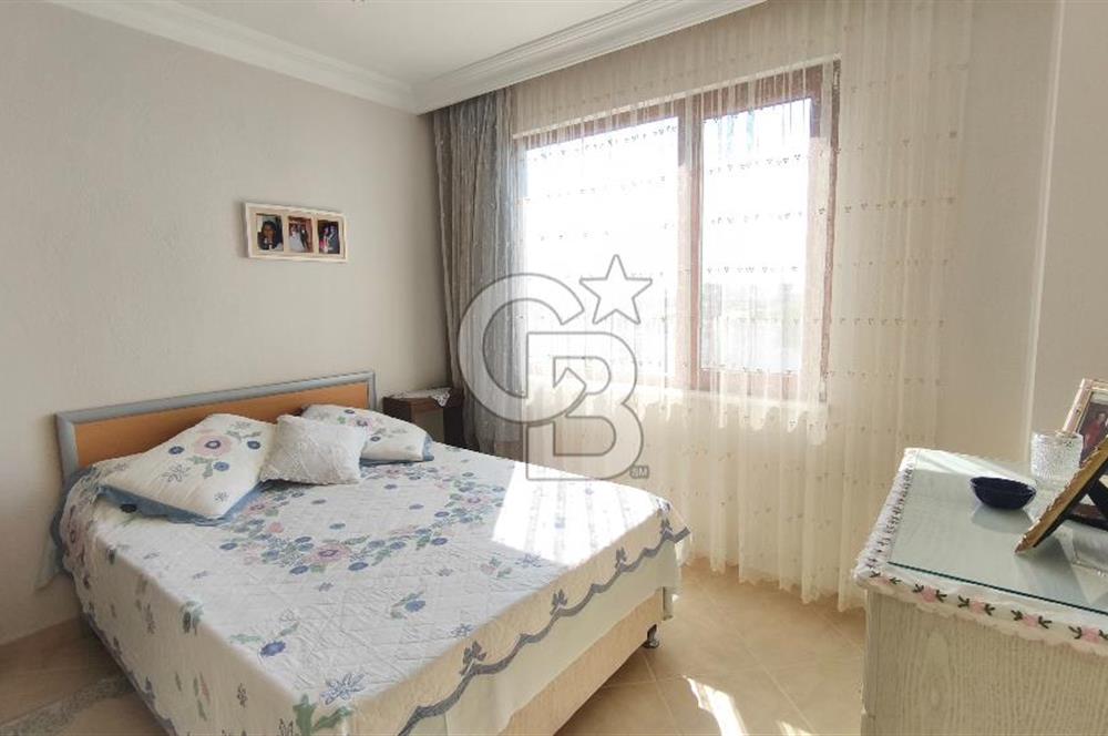 Gömeç Karaağaç'ta Köşe Konumda Deniz Manzaralı 4+1 Villa