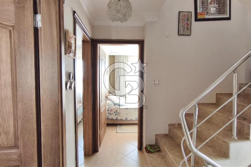 Gömeç Karaağaç'ta Köşe Konumda Deniz Manzaralı 4+1 Villa