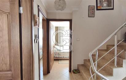 Gömeç Karaağaç'ta Köşe Konumda Deniz Manzaralı 4+1 Villa