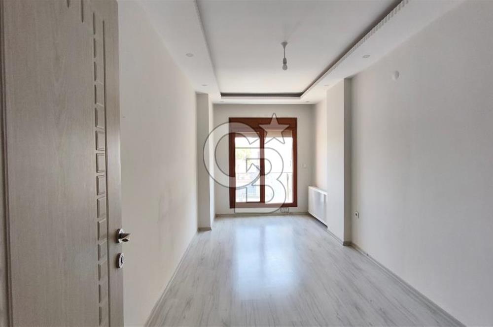 GÖMEÇ MERKEZDE, KONFORLU VE ULAŞIMI KOLAY KİRALIK 2+1 DAİRE