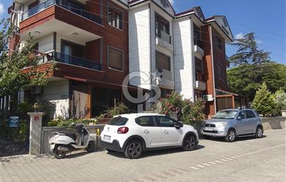 GÖMEÇ MERKEZDE, KONFORLU VE ULAŞIMI KOLAY KİRALIK 2+1 DAİRE