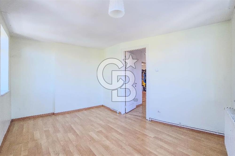 ŞİŞLİ MERKEZDE ASANSÖRLÜ BİNADA KİRALIK TERAS KATI DAİRE