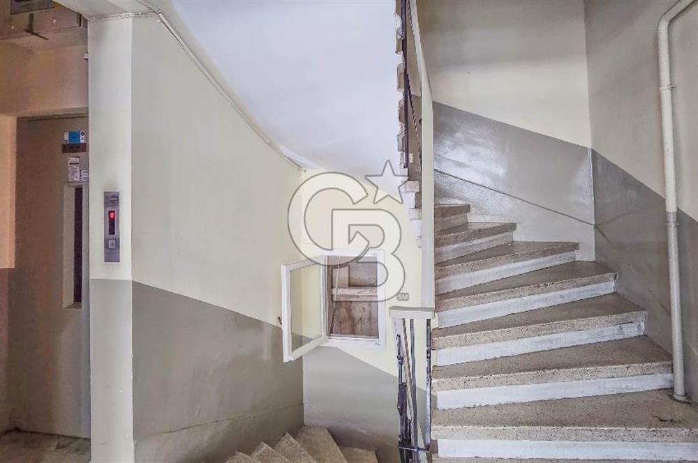 ŞİŞLİ MERKEZDE ASANSÖRLÜ BİNADA KİRALIK TERAS KATI DAİRE
