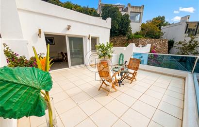 Bodrum Torba Satılık Tripleks Deniz Manzaralı Villa