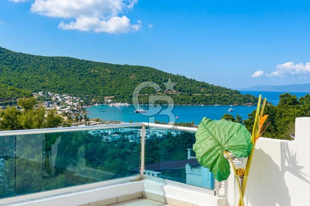 Bodrum Torba Satılık Tripleks Deniz Manzaralı Villa
