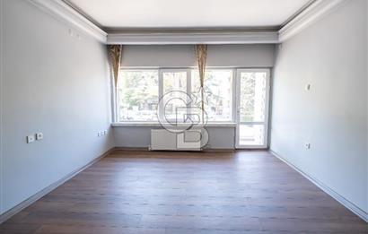 Cinnah Cadde Üzerinde Atakule'ye Komşu 2+1 Kiralık Ofis