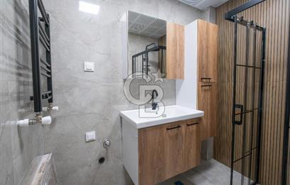 Cinnah Cadde Üzerinde Atakule'ye Komşu 2+1 Kiralık Ofis