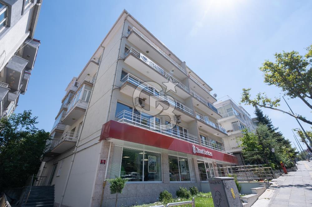 Cinnah Cadde Üzerinde Atakule'ye Komşu 2+1 Kiralık Ofis