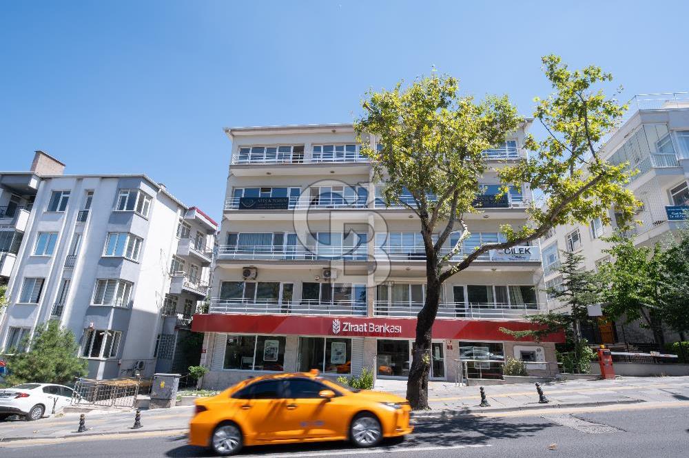 Cinnah Cadde Üzerinde Atakule'ye Komşu 2+1 Kiralık Ofis