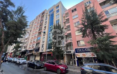 BORNOVA KÜÇÜKPARK SÜVARİ CAD. SATILIK 3+1 DAİRE