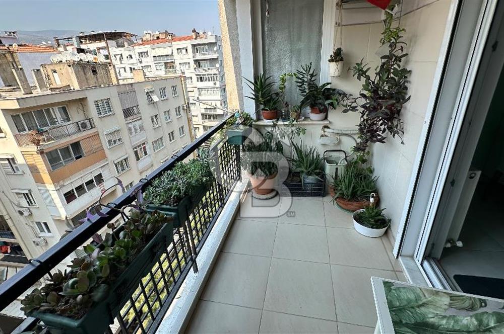 BORNOVA KÜÇÜKPARK SÜVARİ CAD. SATILIK 3+1 DAİRE