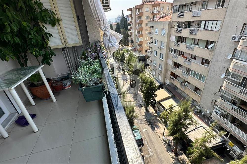 BORNOVA KÜÇÜKPARK SÜVARİ CAD. SATILIK 3+1 DAİRE