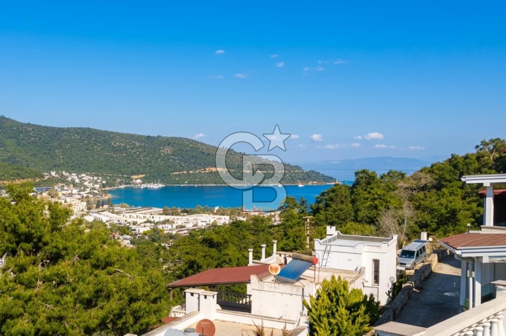 Bodrum Torba Satılık Tripleks Deniz Manzaralı Villa